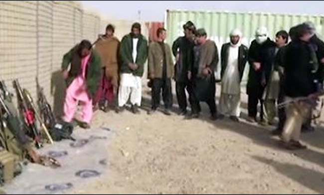 باشند‌گان هلمند: آماده ایم تا  در برابر طالبان مبارزه کنیم